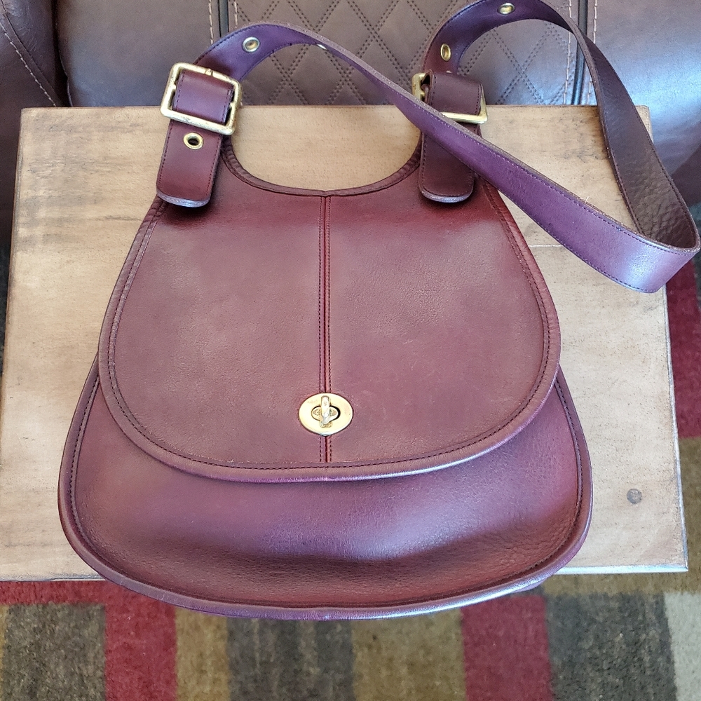 Vintage Coach Crescent Saddle Shoulder Handbag 9235 Burgundy NYC VGUC HTF